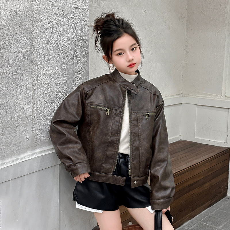 Streetwear Brand Photography - Ragazzo Ragazza Retro Inverno Pile Velluto