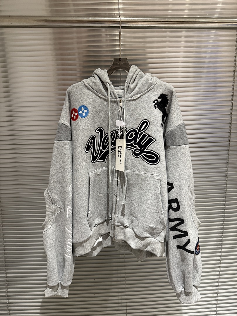 Streetwear Brand Collabs - Felpa con Cappuccio con Zip da