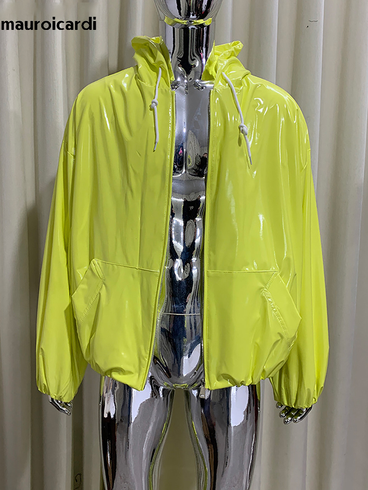 Giacca in Pelle Lucida Oversiz - Streetwear Clothing Brands recensione e prezzo