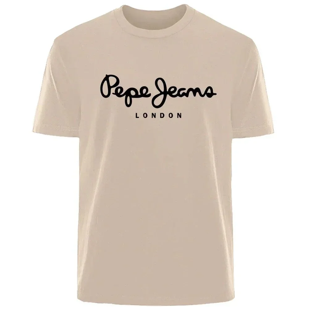T-shirt a maniche corte con lo - Streetwear Brand London recensione e prezzo