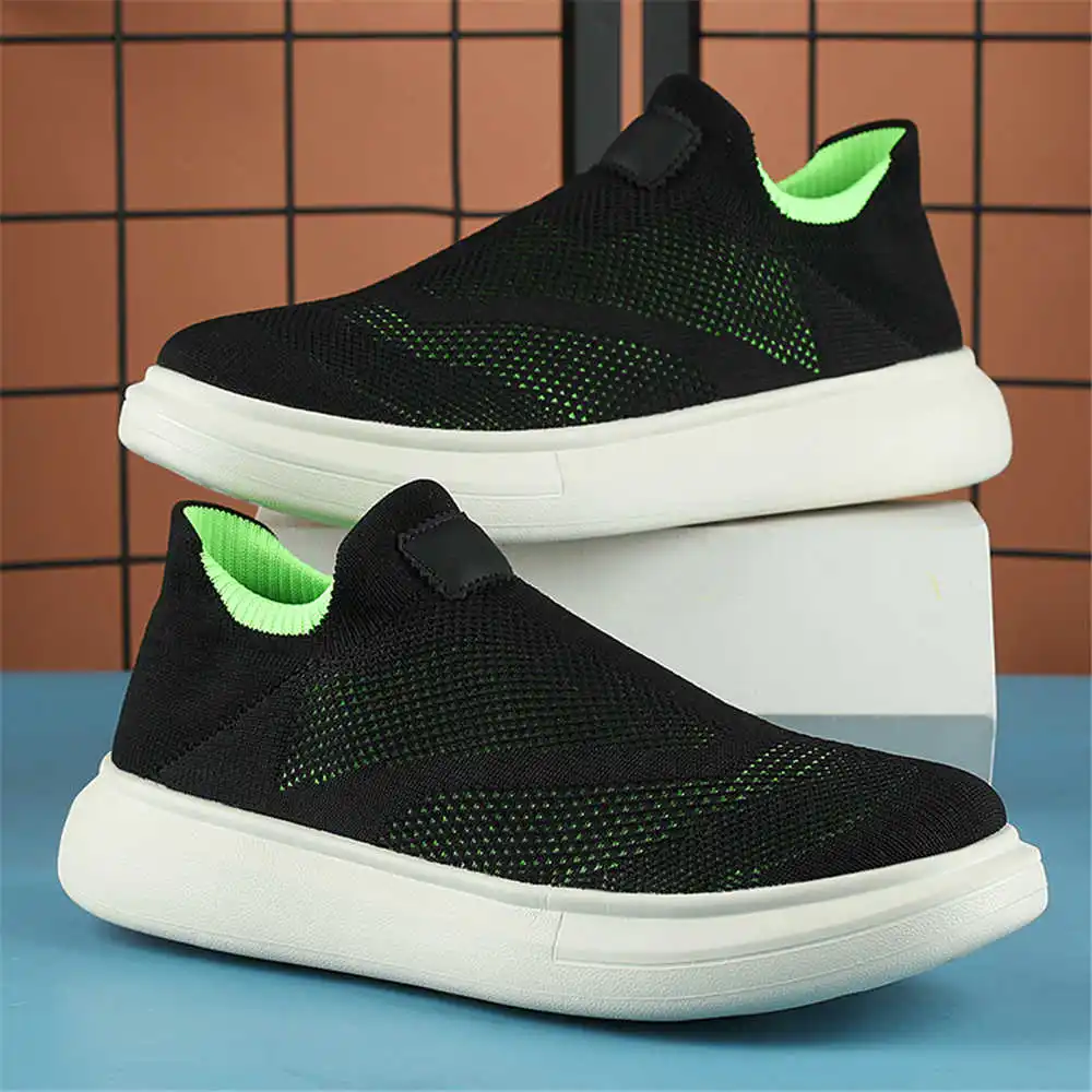 Calze con plateau scarpe marro - Best Streetwear Brand Uk recensione e prezzo